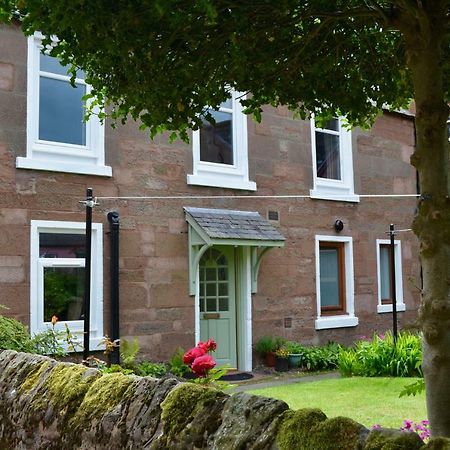 Caliburn Villa Alyth Exterior photo