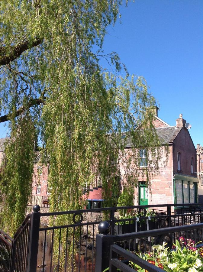 Caliburn Villa Alyth Exterior photo